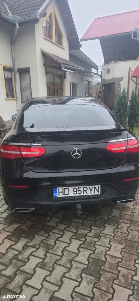 Mercedes-Benz GLC 250 d 4Matic 9G-TRONIC AMG Line - 2