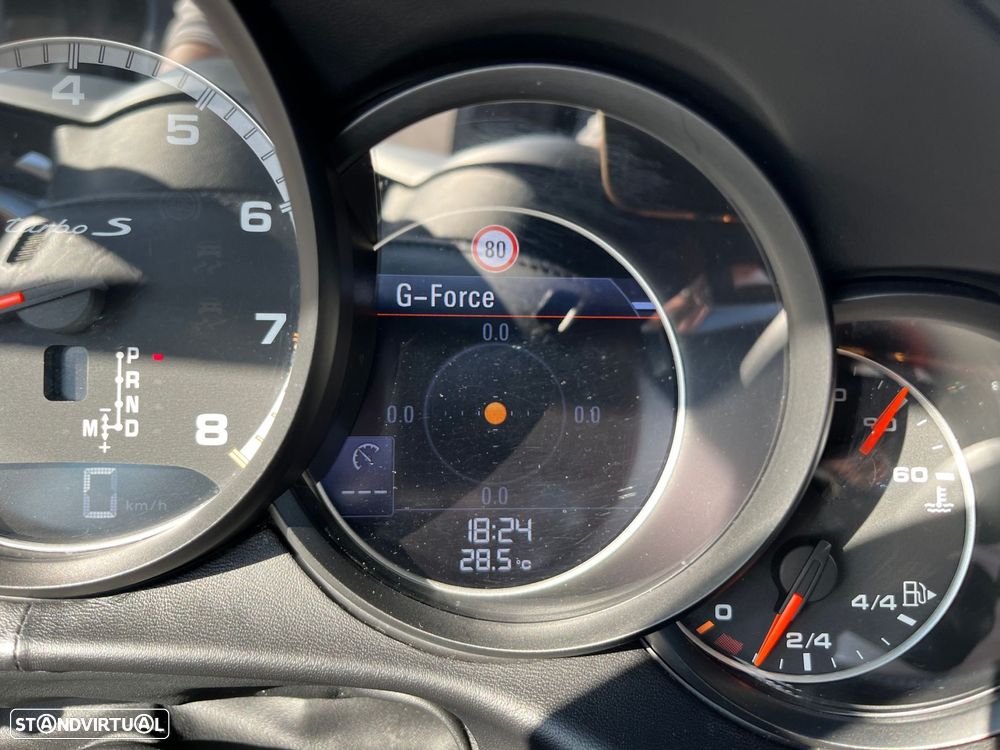 Porsche 911 (991) Turbo S PDK - 52