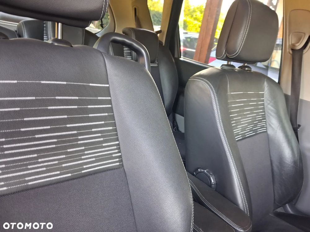 Renault Scenic 1.6 16V Privilege - 12