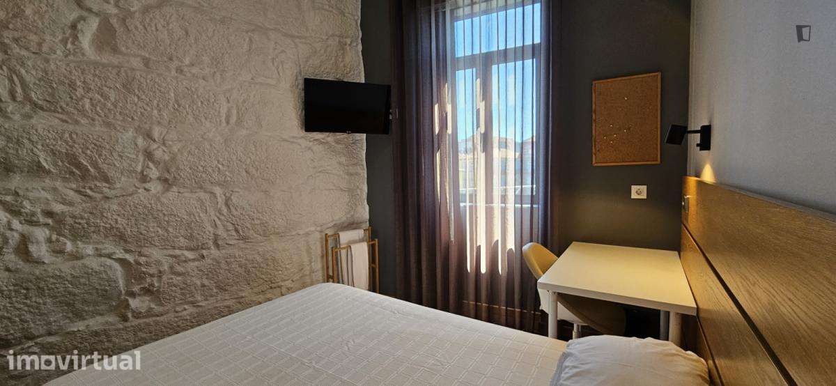 Quarto - localizado em Vila nova de gaia - Grande imagem: 4/25