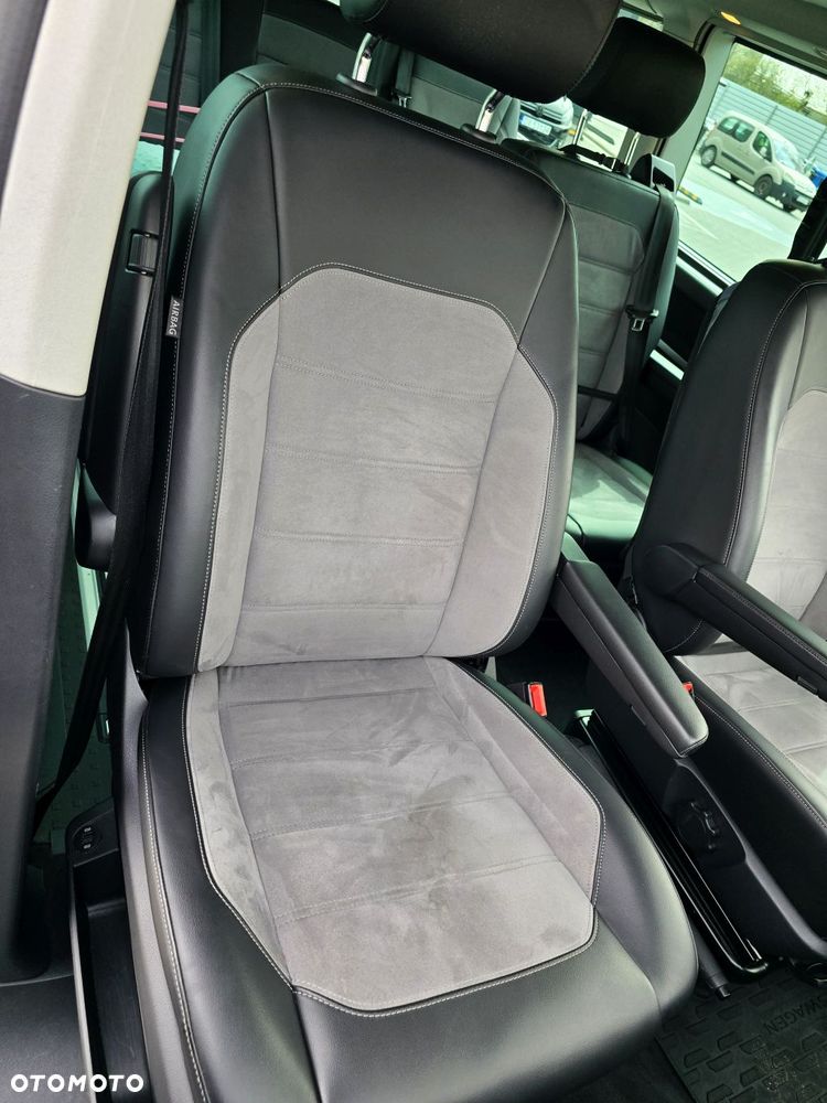 Volkswagen California - 32