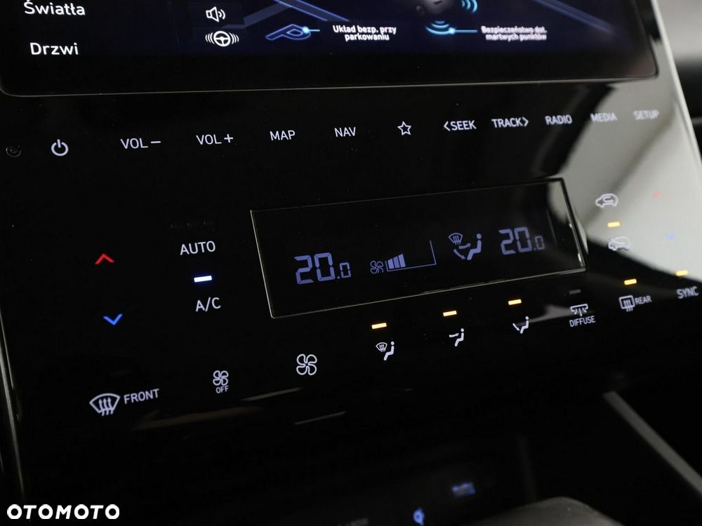 Hyundai Tucson 1.6 CRDi 48V Platinum 2WD DCT - 29