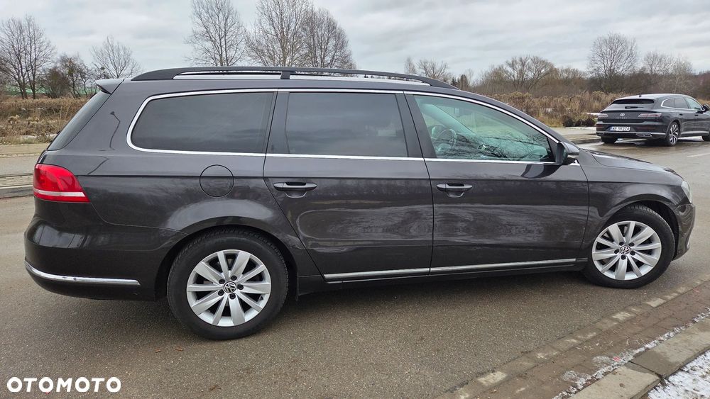 Volkswagen Passat 1.8 TSI Comfortline - 12