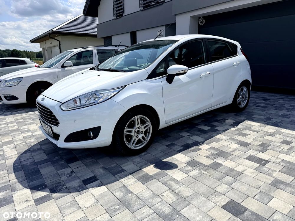 Ford Fiesta 1.0 EcoBoost Titanium - 11