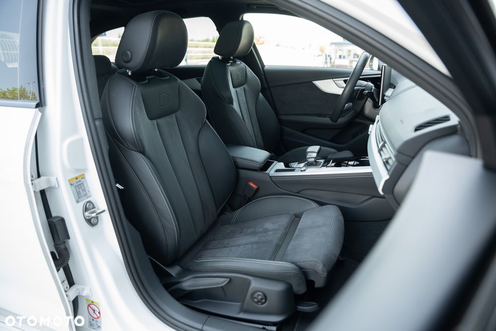 Audi A4 Avant 35 TFSI S tronic S line - 26