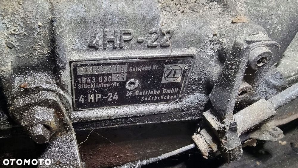 BMW E31 E32 SKRZYNIA 5,0 V12 M70 B50 4HP-24 - 12