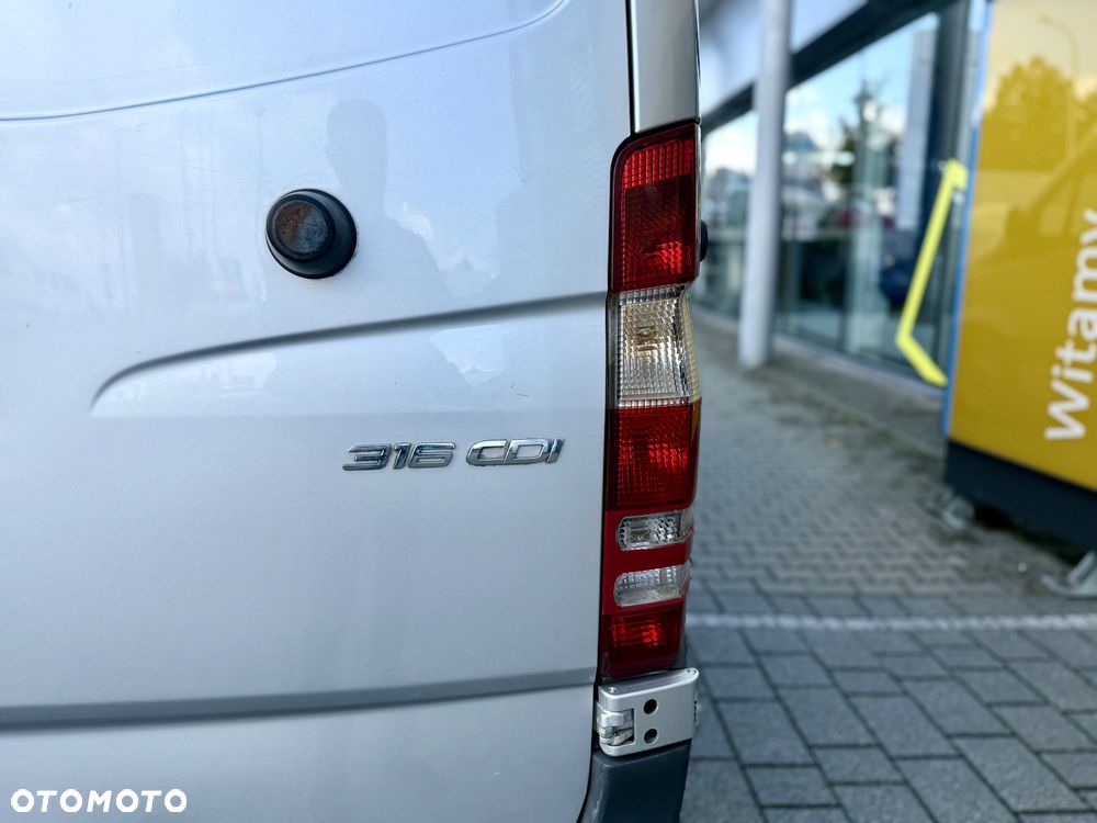 Mercedes-Benz SPRINTER - 10