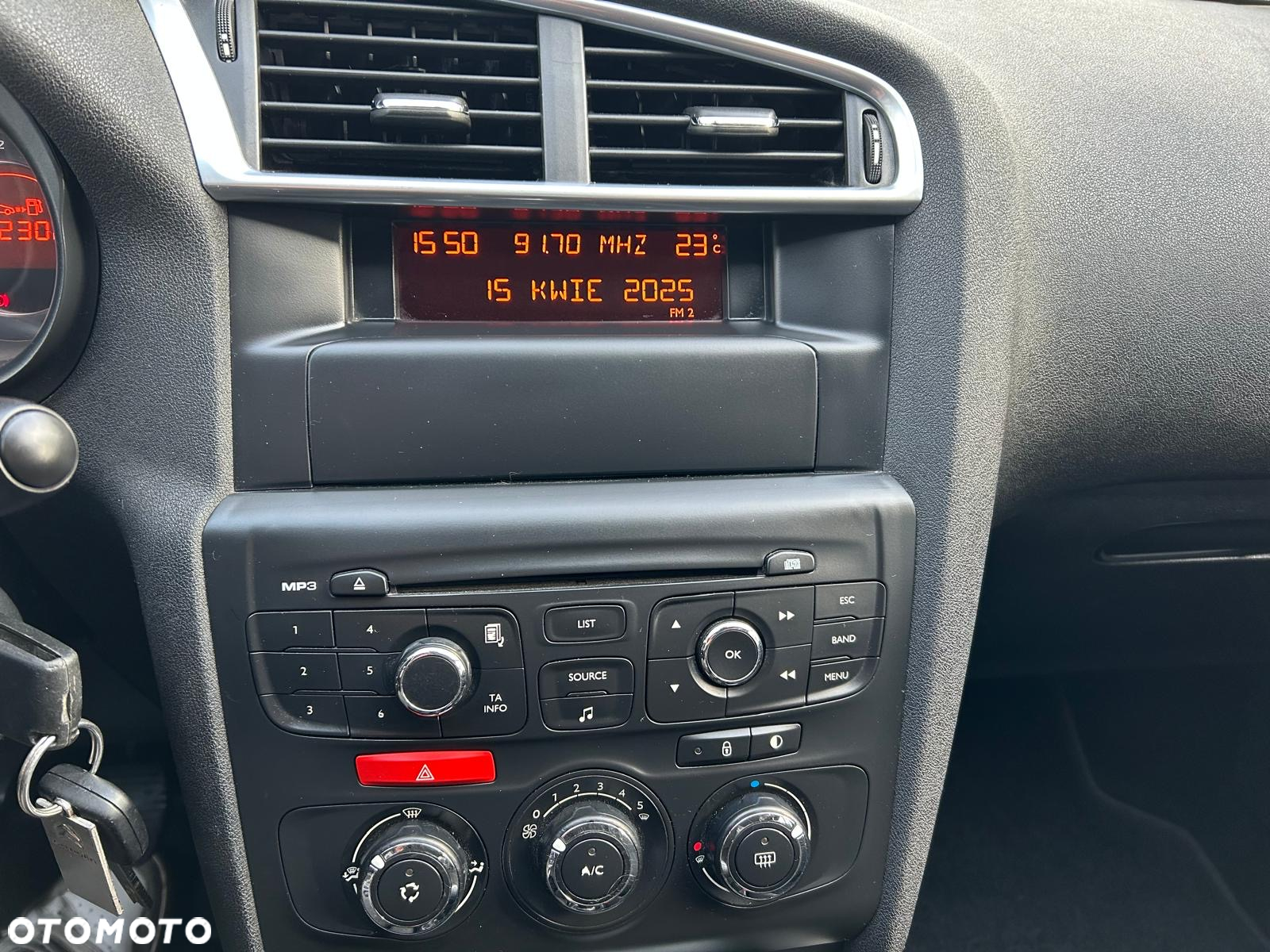 Citroën C4 1.4 VTi Attraction - 28
