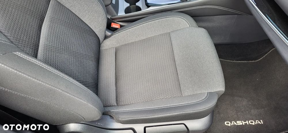 Nissan Qashqai 1.3 DIG-T MHEV N-Connecta - 16