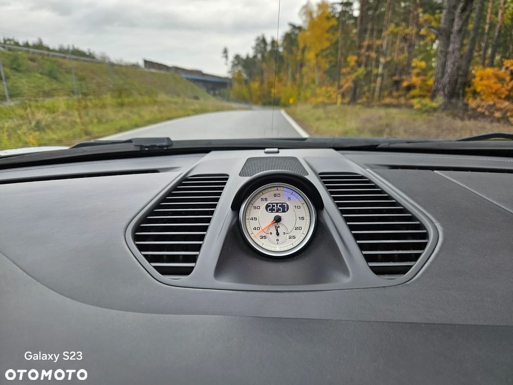 Porsche 911 Carrera 4S PDK Cabrio - 7