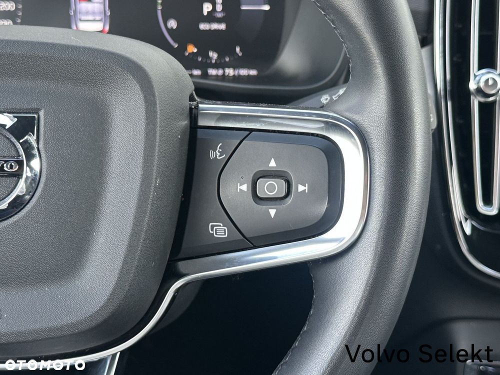 Volvo XC 40 - 15