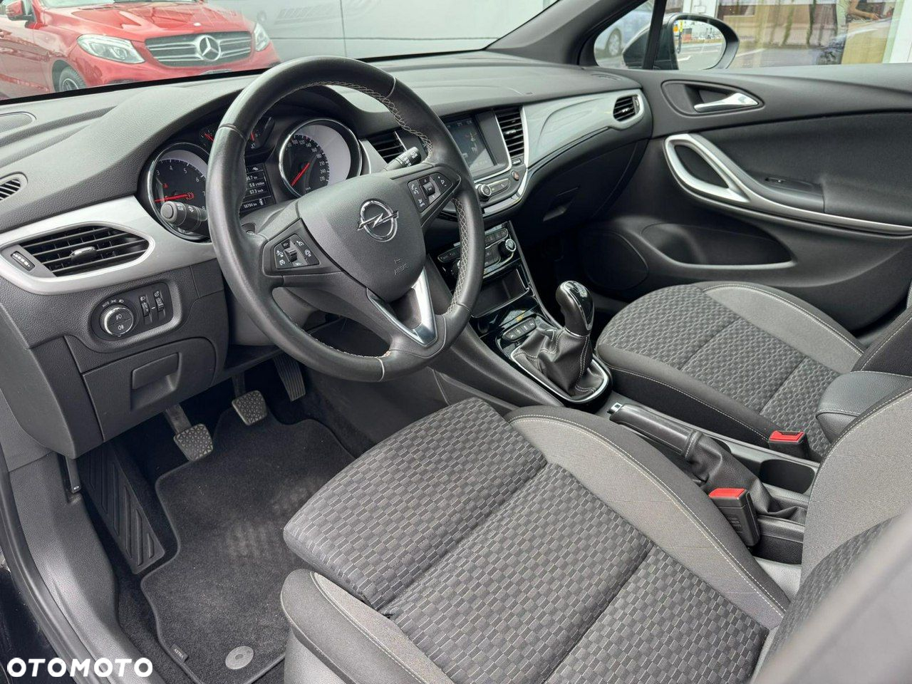 Opel Astra - 11