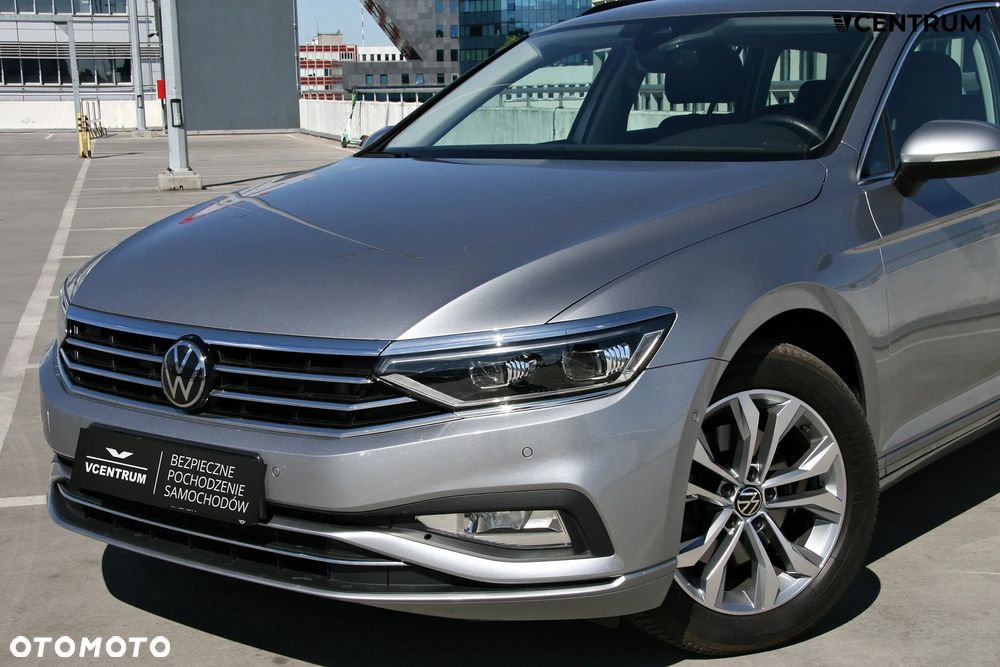 Volkswagen Passat Variant 2.0 TSI Business DSG - 3