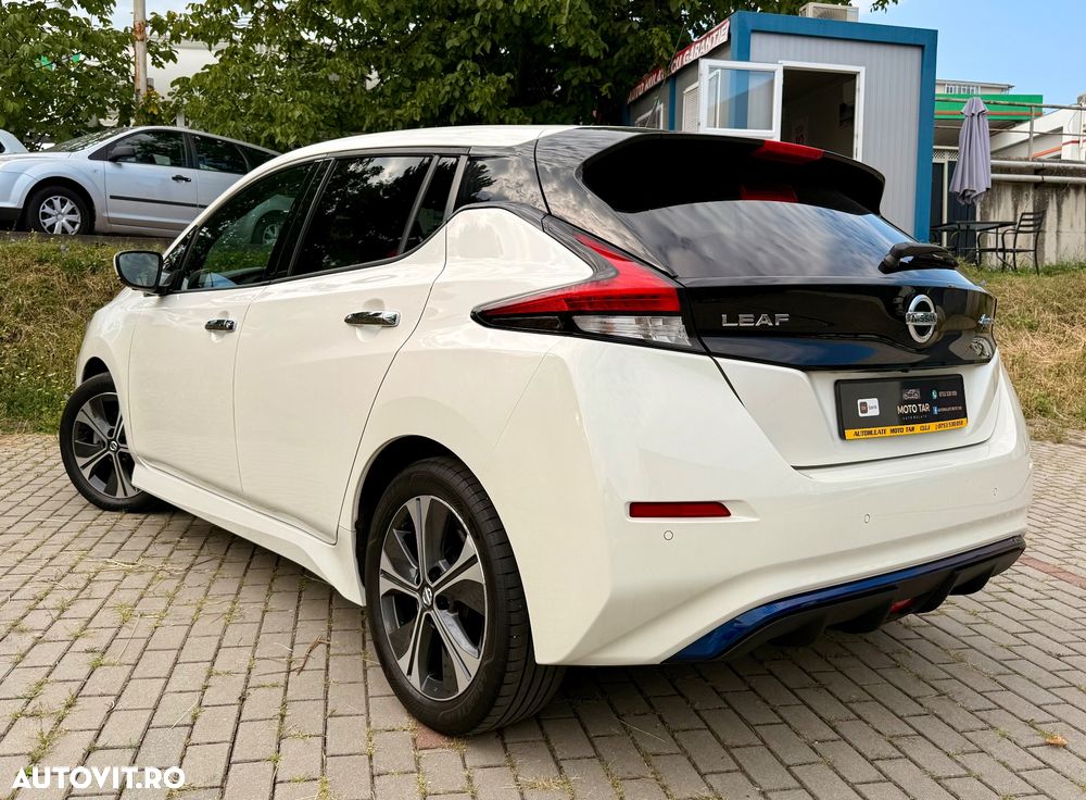 Nissan LEAF 40 kWh N-Connecta - 4
