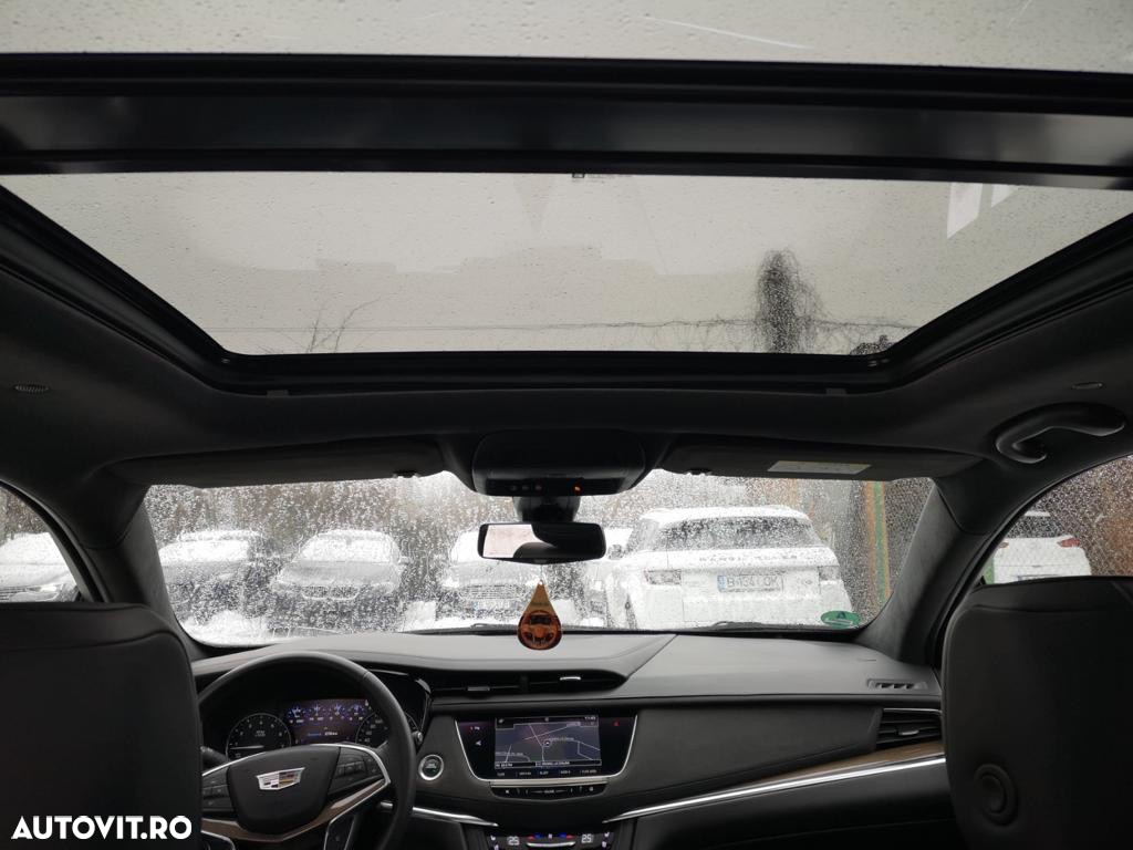 Cadillac XT5 - 13