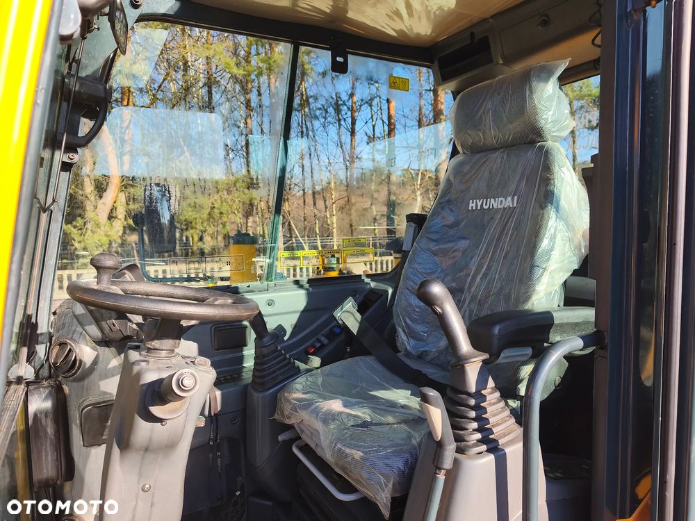 Wacker Neuson 6503 - BOBCAT E55 - HYUNDAI ROBEX 55W - 27