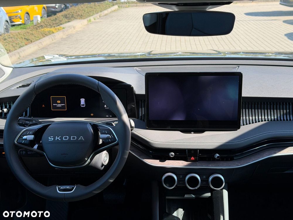 Skoda Superb 2.0 TSI L&K DSG - 14