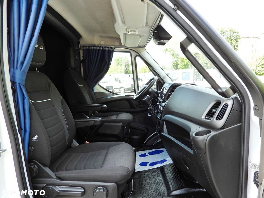 Iveco DAILY 35S18 PLANDEKA 10 PALET WEBASTO TEMPOMAT NAWIGACJA LEDY AUTOMAT HI-MATIC KLIMATYZACJA  180KM - 36