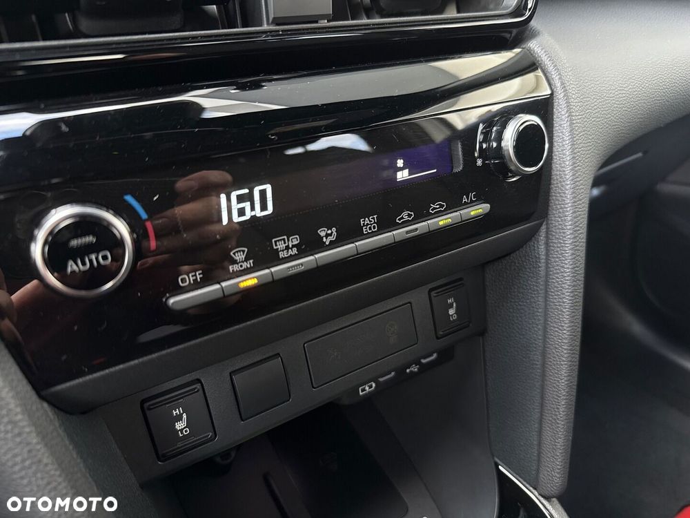 Toyota Yaris Cross Hybrid 1.5 Style - 26