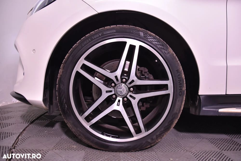 Mercedes-Benz GLE 350 d 4MATIC - 13