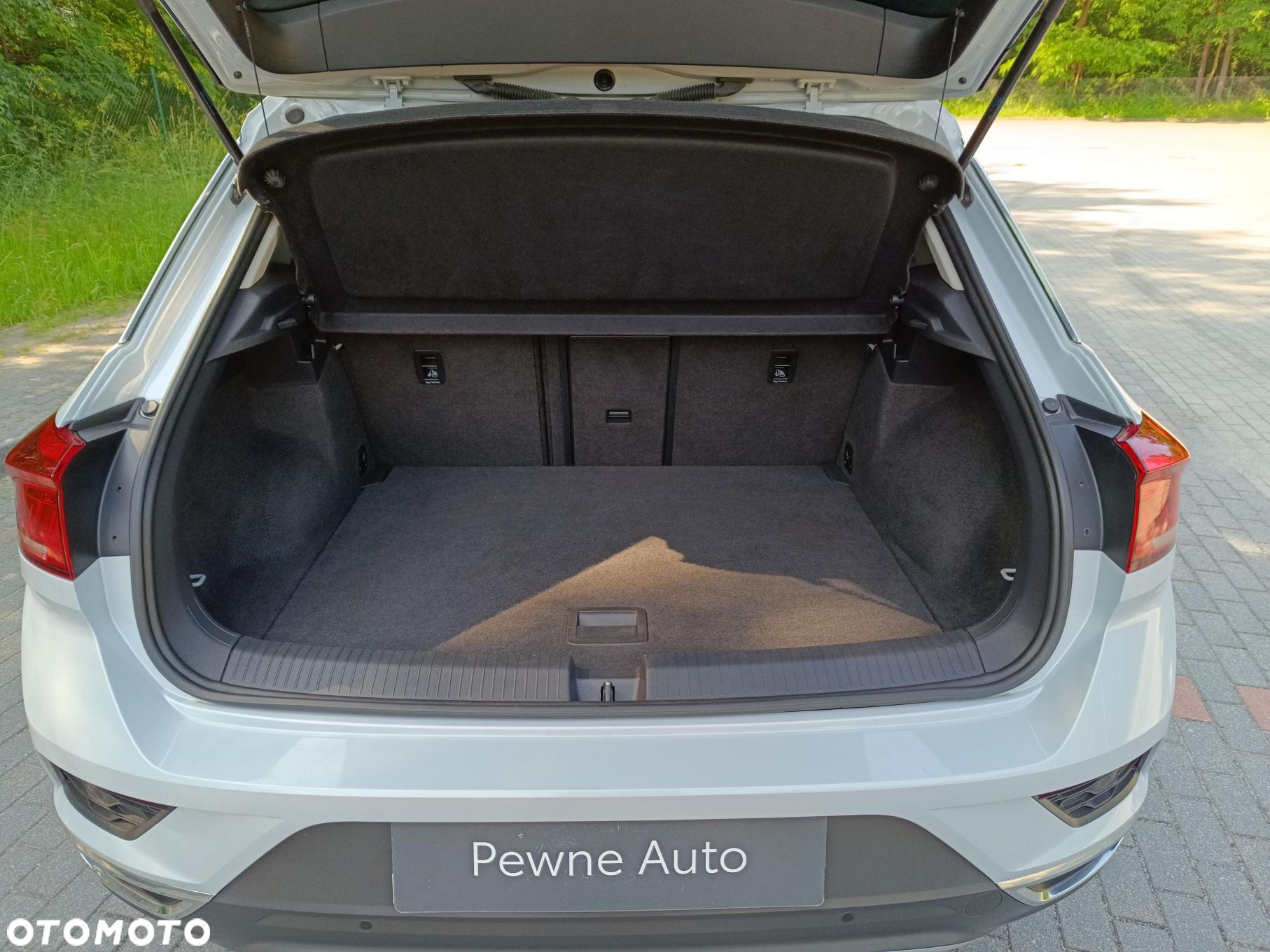 Volkswagen T-Roc 1.0 TSI Premium - 21