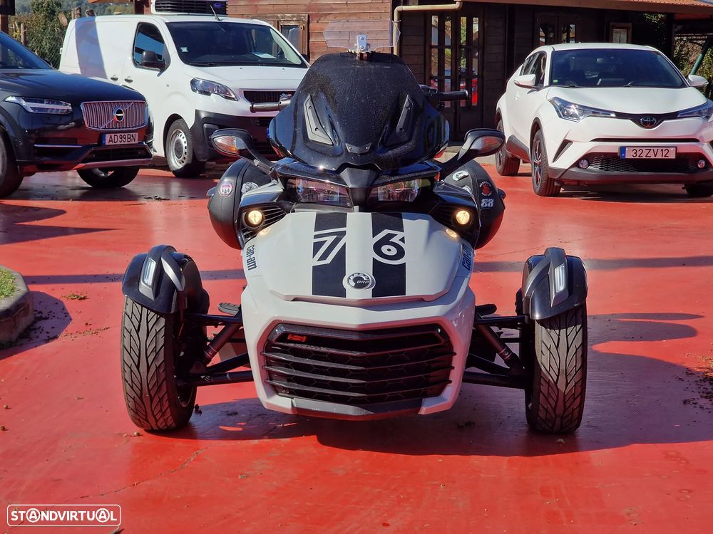 Bombardier CAN AM SPYDER F3S - 2