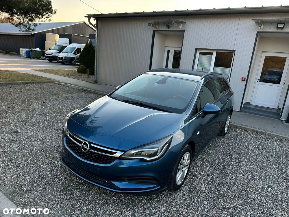 Opel Astra 1.6 D (CDTI) Edition - 1