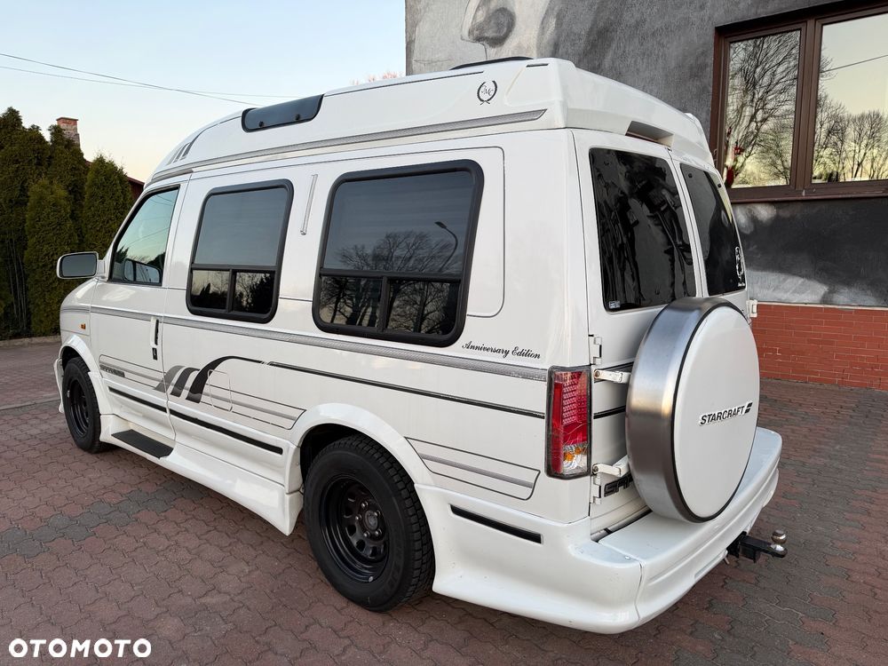 GMC Safari - 7