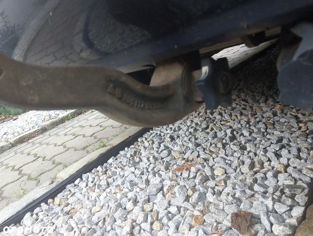 Peugeot 807 2.0 HDi Premium - 23