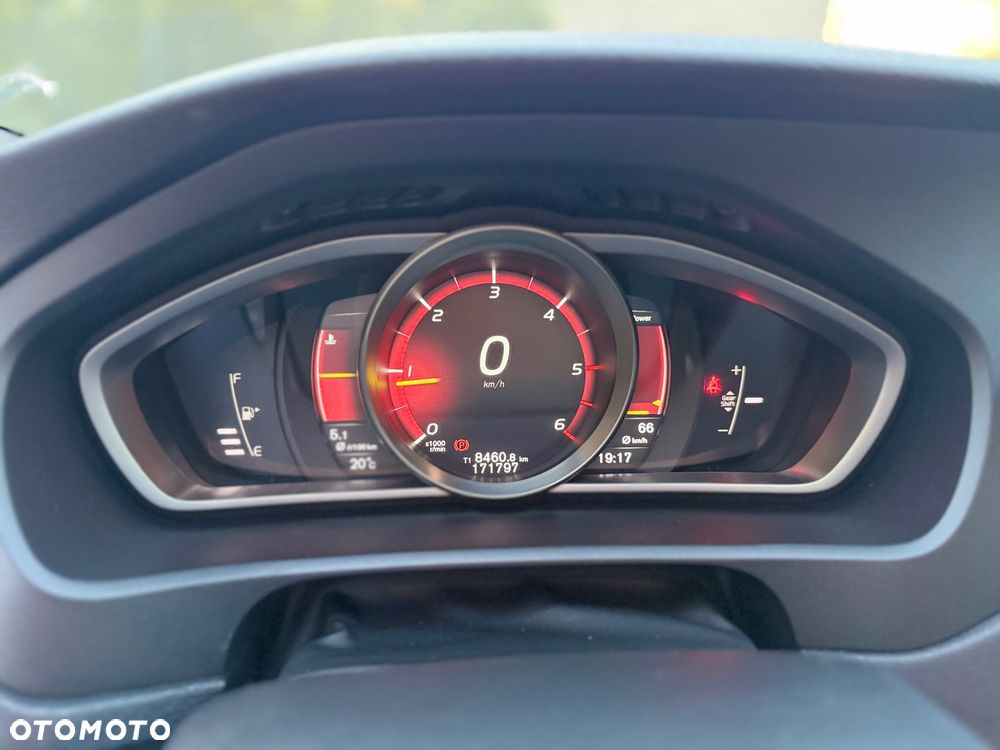Volvo V40 D3 Drive-E Ocean Race - 27