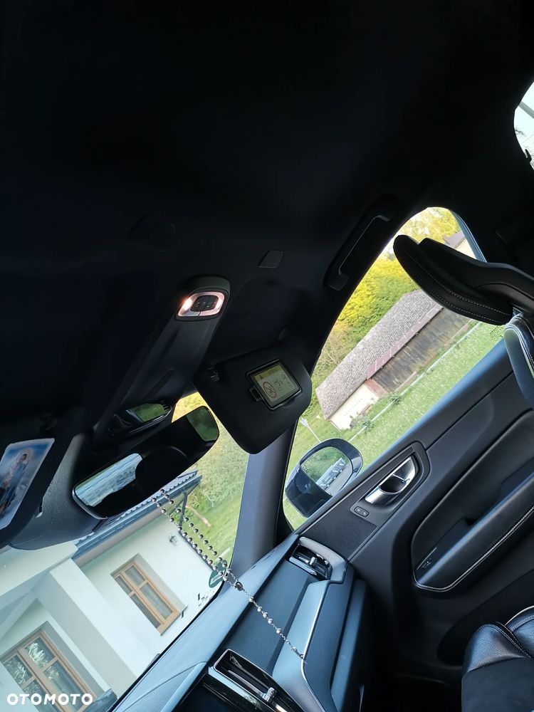 Volvo XC 60 D4 AWD Geartronic RDesign - 2