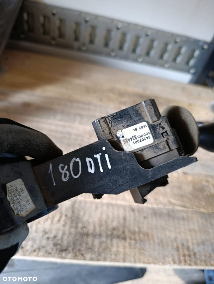 Pająk manetka kierunkowskazów wycieraczek 34366002 Renault Midlum - 6