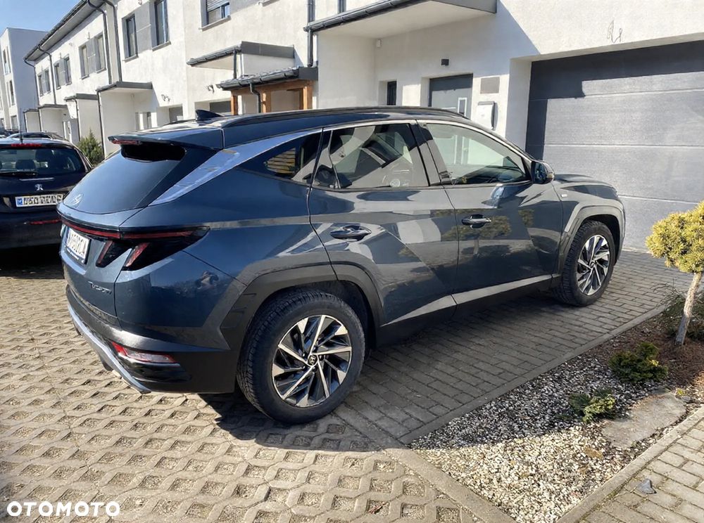 Hyundai Tucson - 2