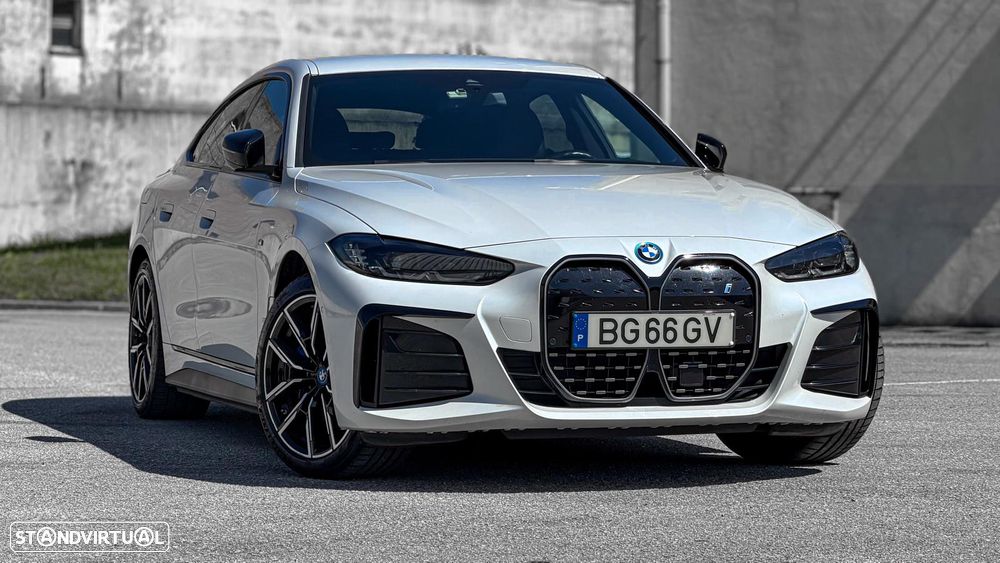 BMW i4 eDrive40 Pack Desportivo M Pro - 1