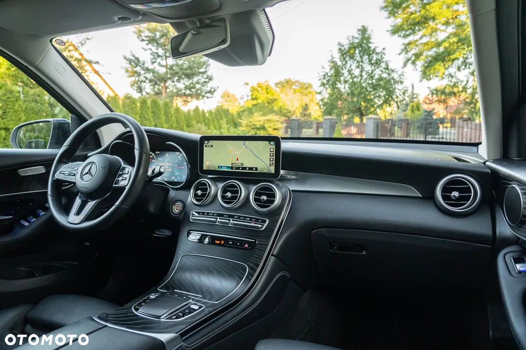 Mercedes-Benz GLC 220 d 4Matic 9G-TRONIC - 40