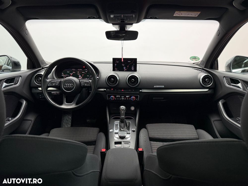Audi A3 2.0 TDI S tronic sport - 8