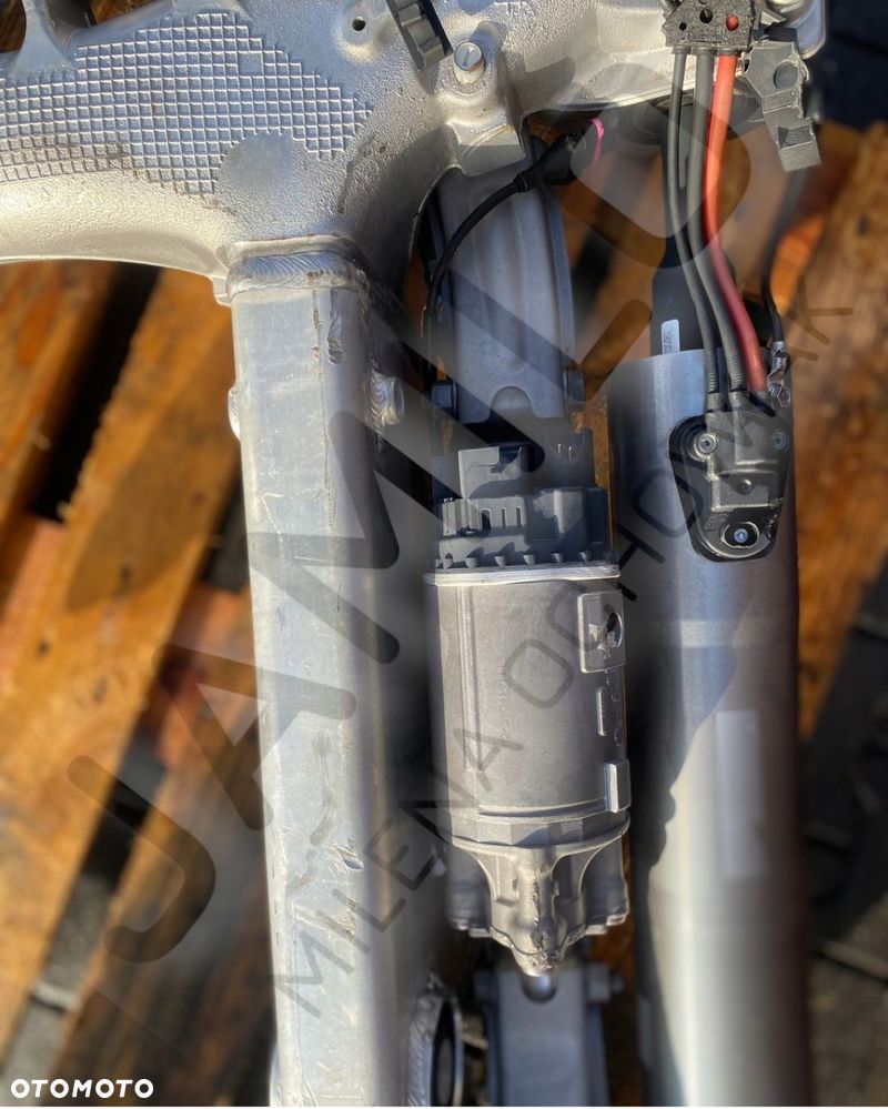 BMW ZAWIESZENIE KOMPLETNE TYLNIE 6 G32 630 640 BELKA PIASTA TARCZA ZACISK - 11