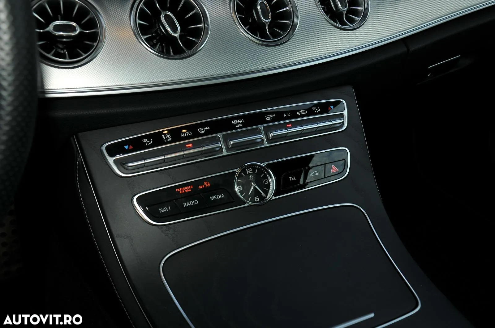Mercedes-Benz E 400 Coupe 4MATIC Aut. - 34