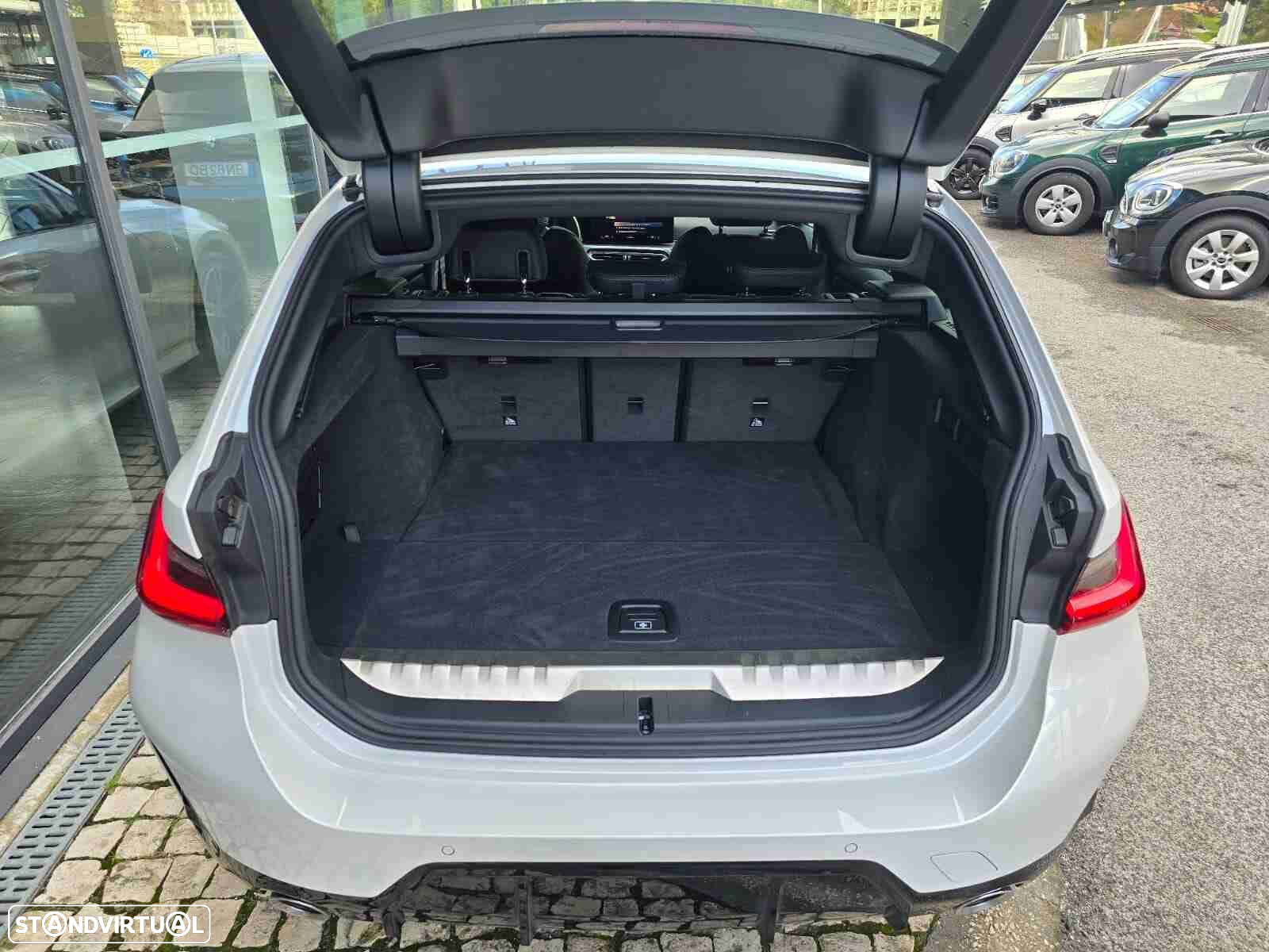 BMW 320 e Touring Pack Desportivo M Auto - 17