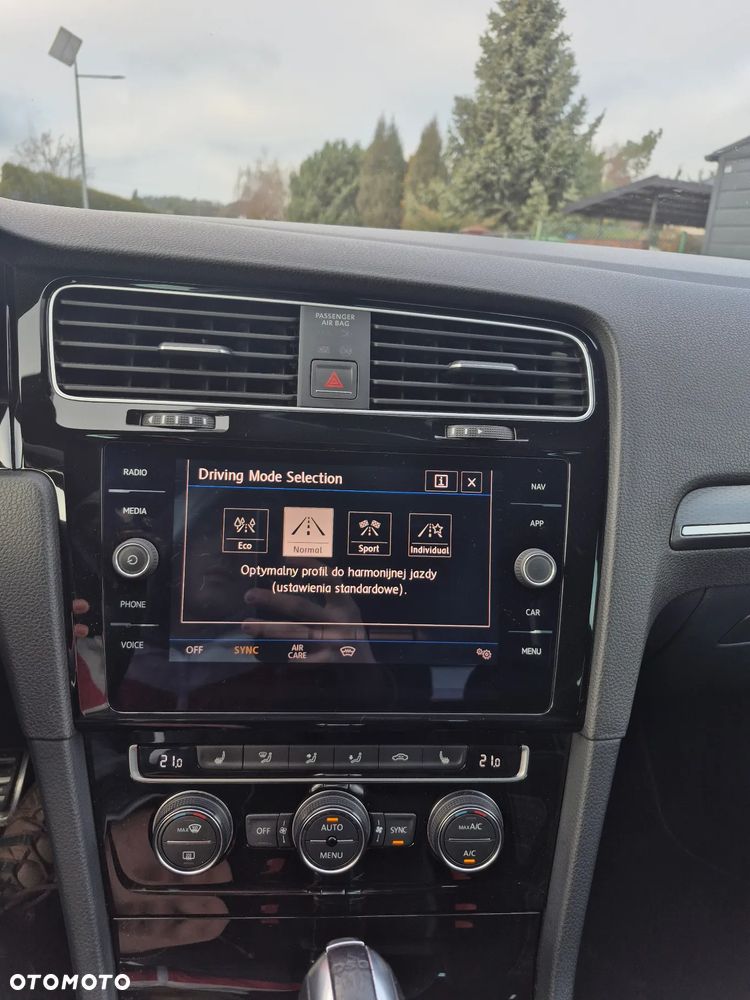 Volkswagen Golf GTD 2.0 TDI SCR DSG - 17