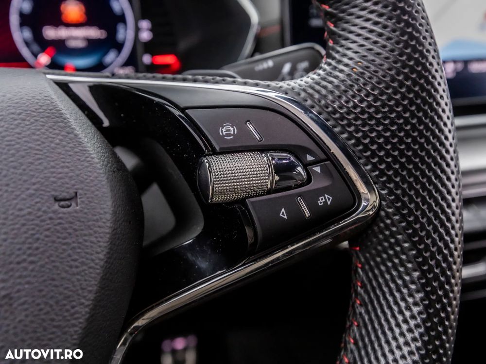 Skoda Octavia 2.0 TSI DSG RS 245 - 25