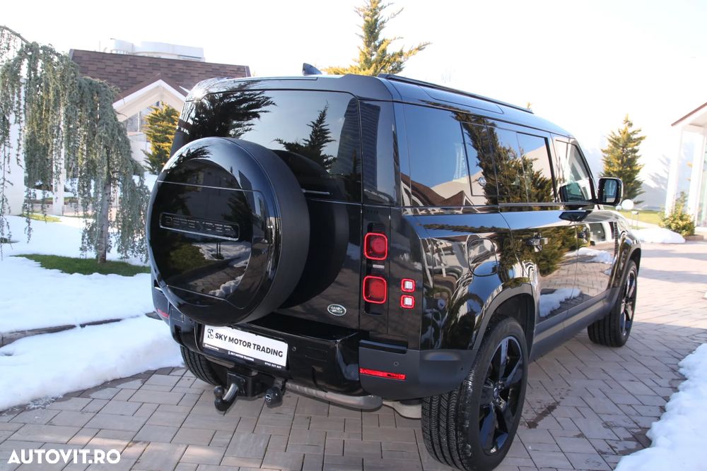 Land Rover Defender 110 3.0D 250 MHEV Hard Top X-Dynamic SE - 2