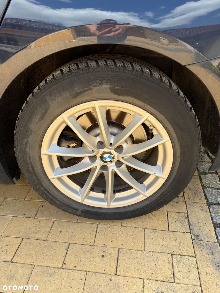 BMW Seria 5 520i Luxury Line - 22
