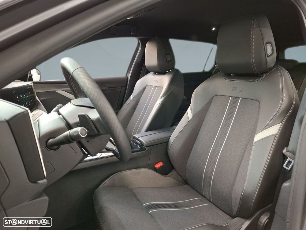 Opel Astra Sports Tourer 1.2 T GS Aut. - 11