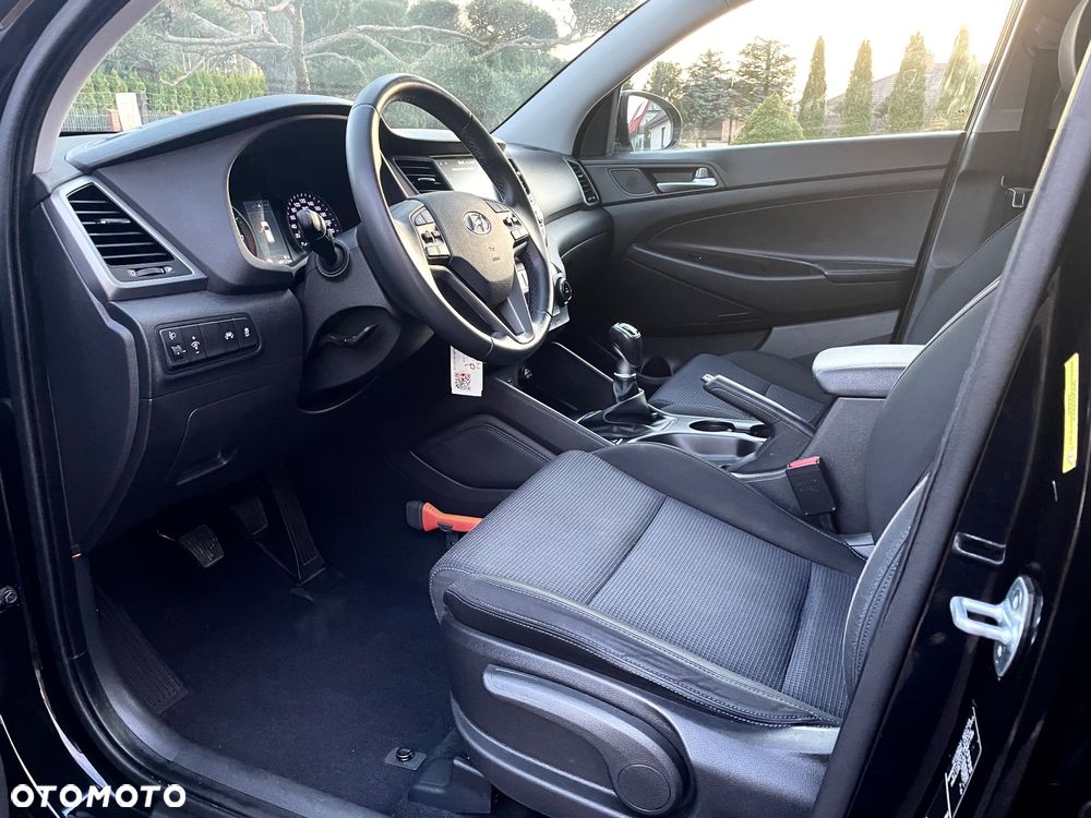 Hyundai Tucson 1.6 GDi 2WD Select - 25