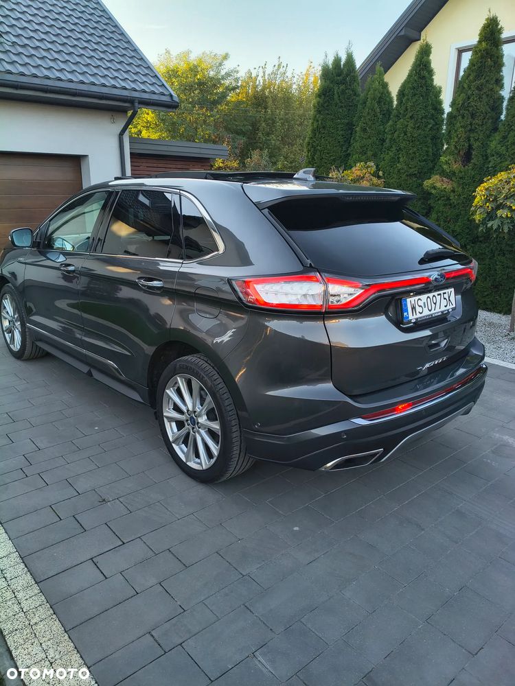 Ford Edge - 8