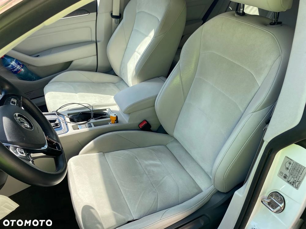 Volkswagen Arteon 2.0 TDI SCR Elegance DSG - 17
