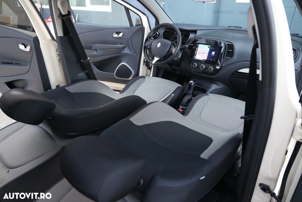 Renault Captur dCi 90 EDC Helly Hansen - 16