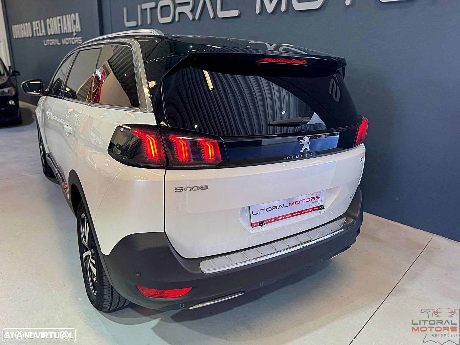 Peugeot 5008 1.2 PureTech GT Pack EAT8 - 9
