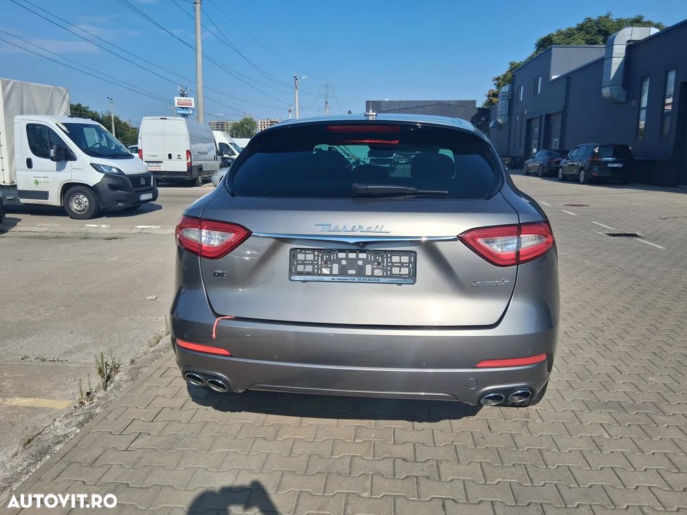 Maserati Levante - 5